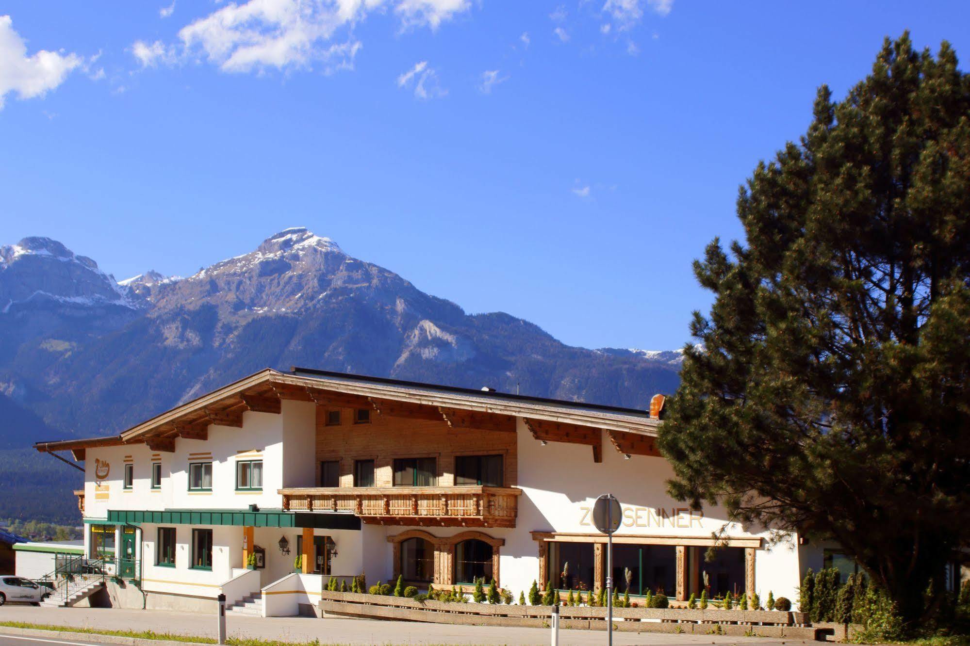 Zum Senner Suites Zillertal (Adults Only) ชลิทเทอร์ส ภายนอก รูปภาพ